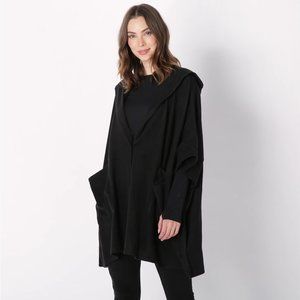 New w/o Tags Cuddl Duds Fleecewear With Stretch Hoodie Blanket Wrap - Size OS